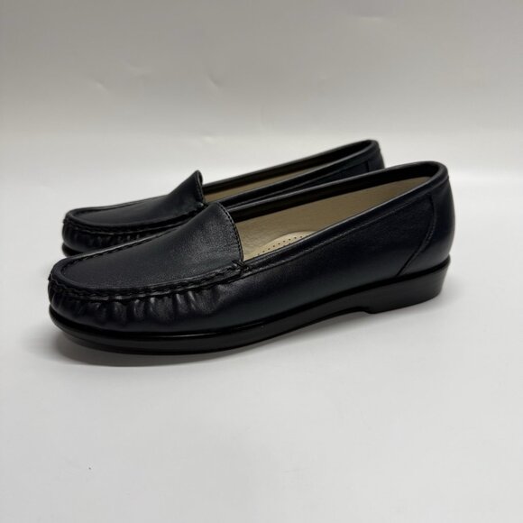SAS Shoes Slip On Loafer Womans Size 6M Navy Leather Tripad Comfort Foot Bed - Picture 1 of 12